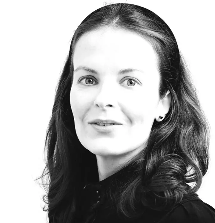 Dr. Elina Mikkilä